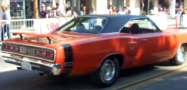 70 Dodge Coronet 2dr Hardtop